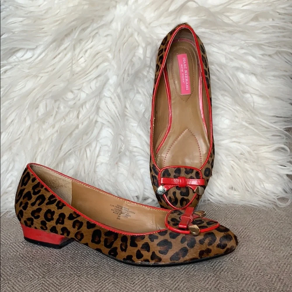 Isaac Mizrahi “Deborahe” Cow Hair Loafers‎